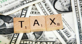 Tax Deductions vs Tax Credits: What’s The Difference?
